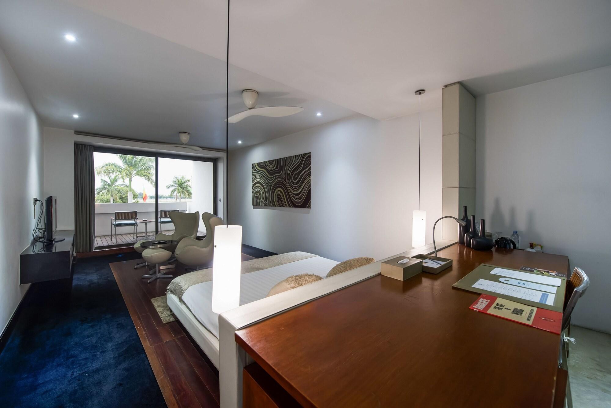 The Quay Boutique Hotel Phnom Penh Esterno foto