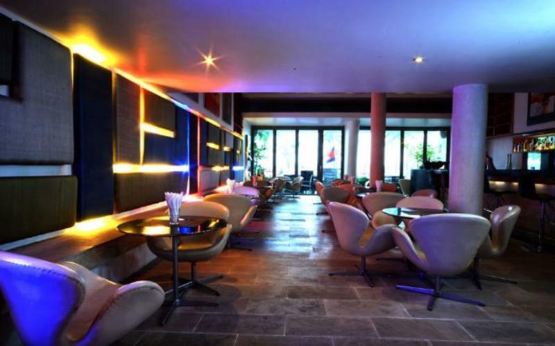 The Quay Boutique Hotel Phnom Penh Esterno foto